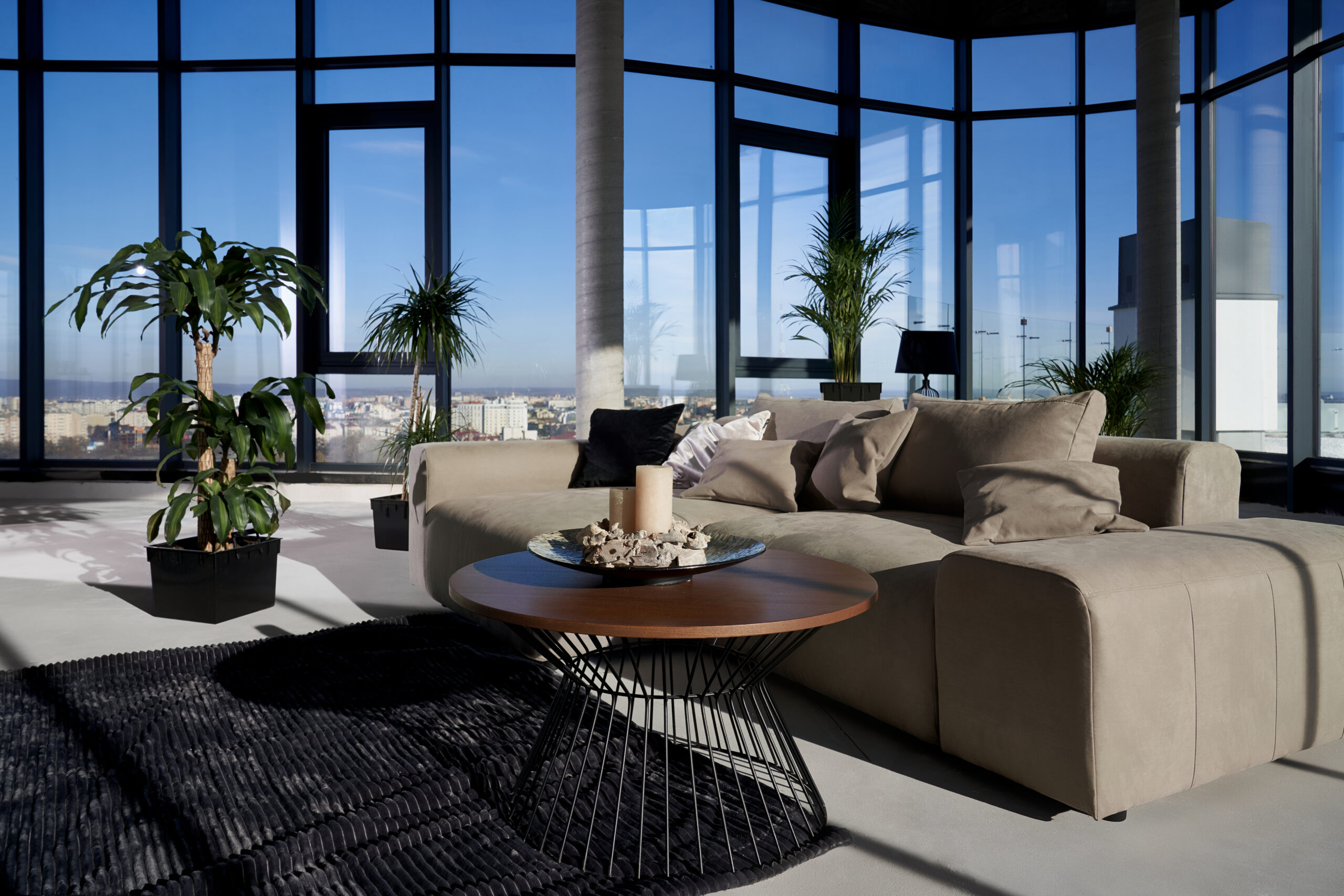 Luxury apartments and condos in West Palm Beach with waterfront views and modern amenities.